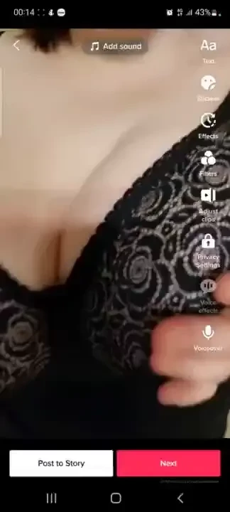Boobs are dancing video from tiktok drafts boobs boobdance dance 