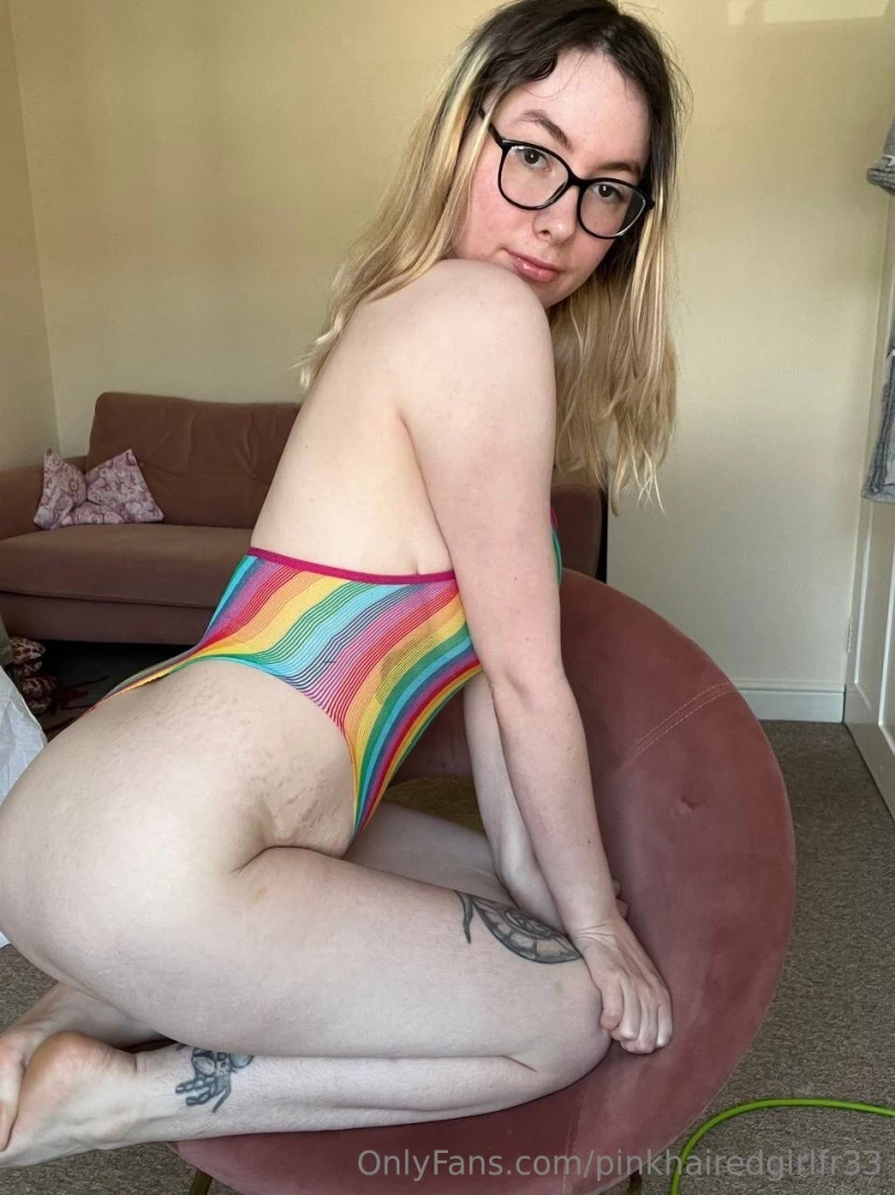 Pinkhairedgirlfr33 part 410155 