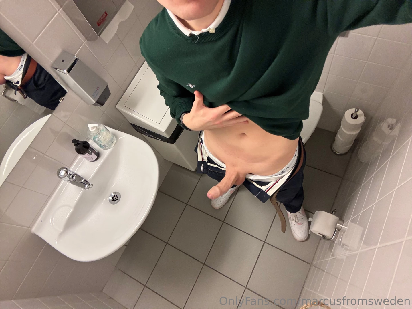 I really need a work daddy twink to accompany during lunch breaks part 2 