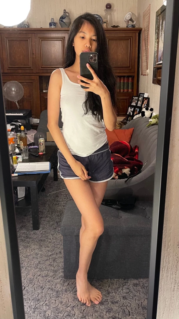 Ich liebe es wie eine billige kleine nutte im internet zu strippen und part 1 