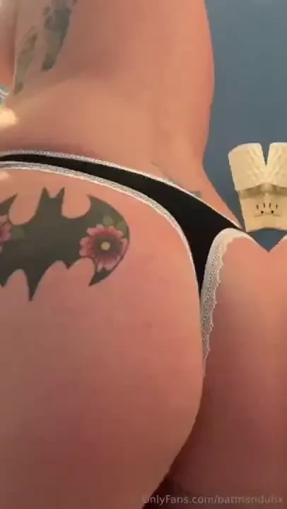 This is how you slide into my panties 