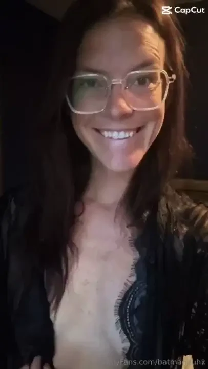 Ok guys so i am very happy being single and i plan on enjoying it for 