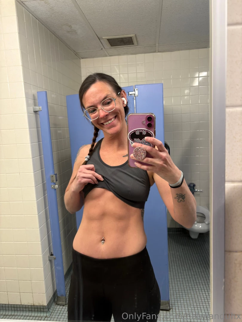 Felt so strong today my abs are probably sore from how long i edged 