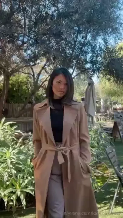 Happy thursday i m going to be back in vegas dancing tonight through 