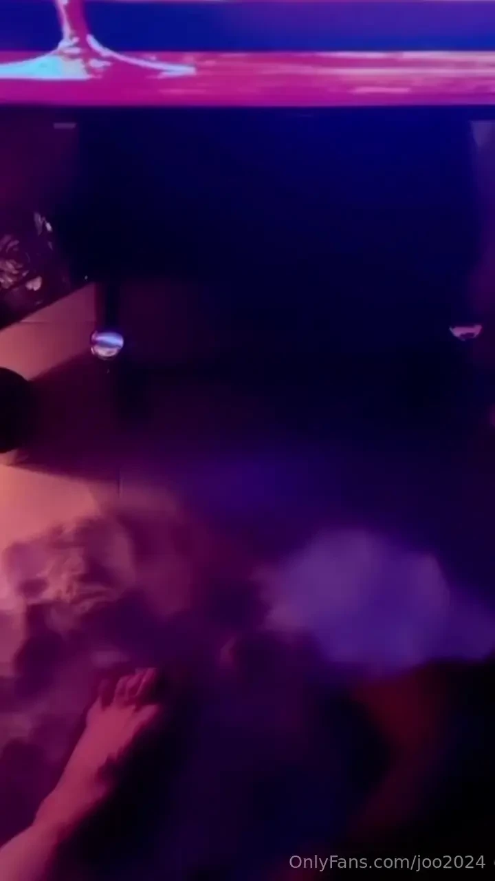 Romantici ironici erotici hot 