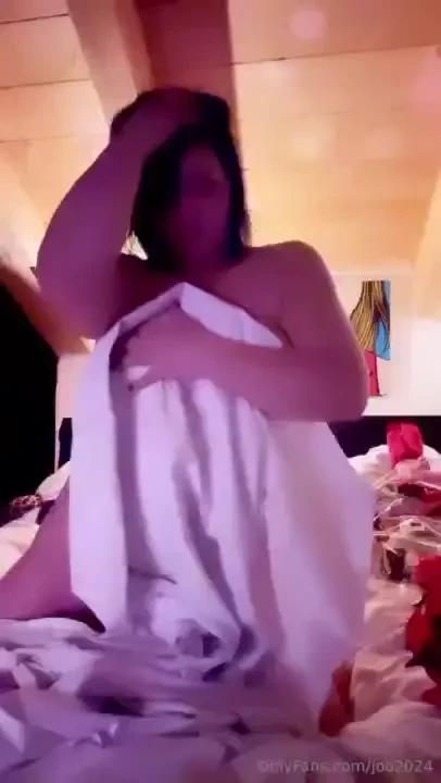 Non c era nulla di pi intimo del corpo che si abbandona nel piacere part 1 