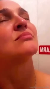 Le docce pi belle sono a quattro mani part 1