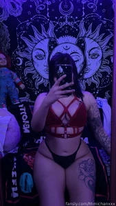 7 sex tapes for 50 rn includes stuff that i will not post on here