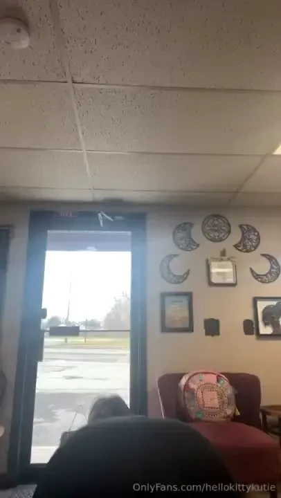 What i do in my free time at work lol should i make twerking videos 