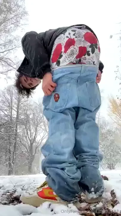 Playing in the snow vids part 1 