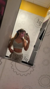 Don t mind me just checking if my hair is still on point