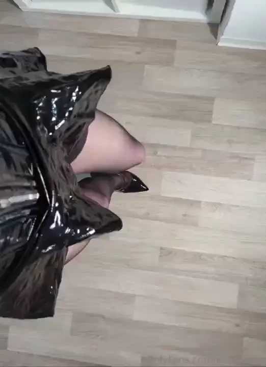 Do you want more in this outfit send me dm part 1 