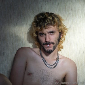 Come sit on your cool sleazy boyfriend on the cold kitchen floor part 4