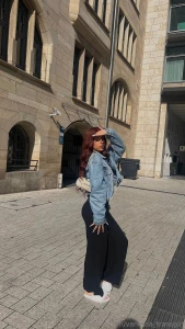 Was sagst du zu nem hei en start ins wochenende