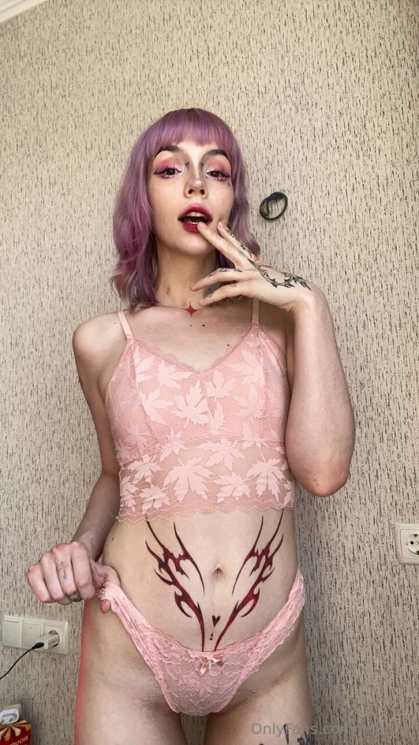 Do you like getting a massage from a girl after a hard day gt lt 