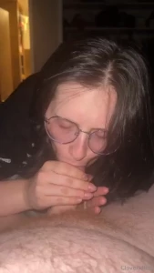 She jumped on my cock the second i told her to please me