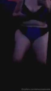 Tell me i m pretty or i ll cry