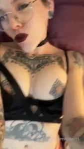 Happy monday let s make it hotter baby