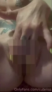 Want the full vid send 15 tip and i will send it to your inbox with a