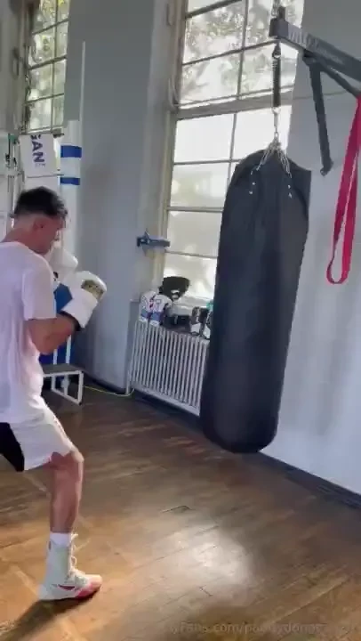 4 weeks to go make sure be there taylor vs cameron paddy donovan vs 