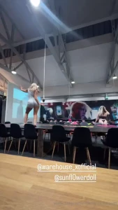 In a mood tonight sunfl0werdoll