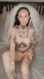 The mischievous bride