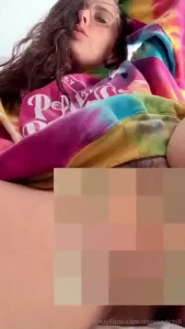 Don t forget to subscribe to my onlyfans com yourqueendani