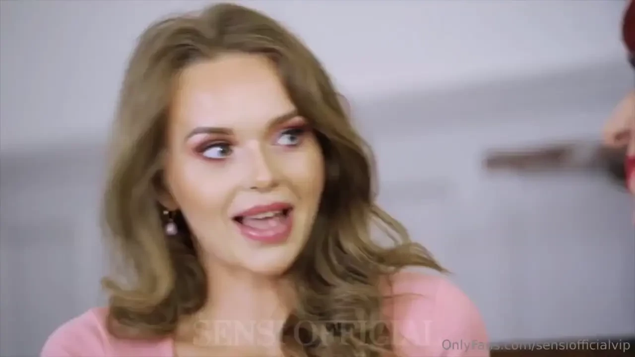 Jasminejamesxx1 invites me round to entertain her friend cheripi she 