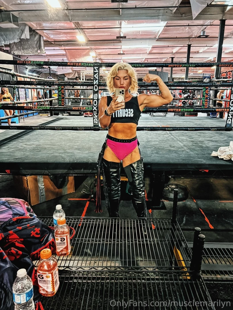 Would you wrestle a woman like me 