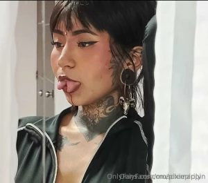 You need to check out my gorgeous friend pixiepippin join her onlyfans