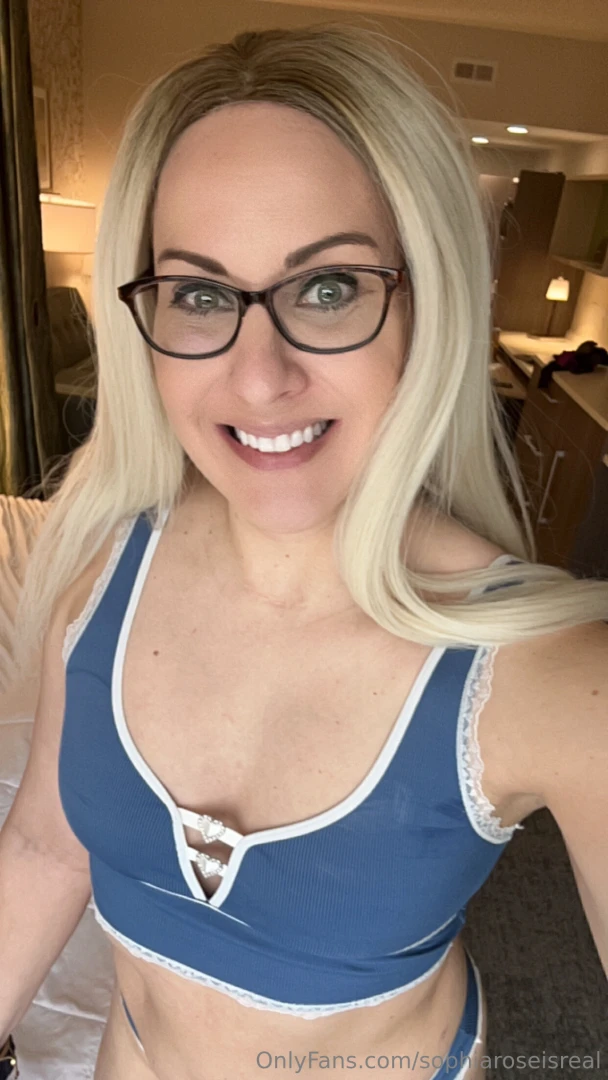 Have a great night my sexy men 