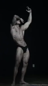 Posing routine song sneak peak might sell the trunks after the show to