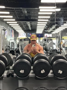 Working out want to see the progress dm me