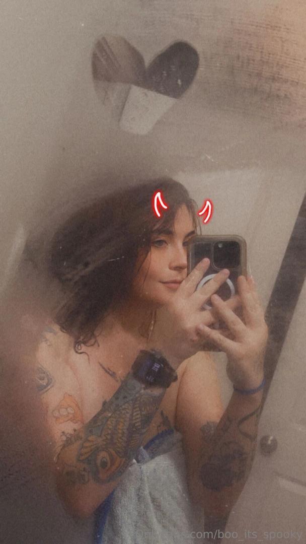 Foggy towel mirror photos are the best i swear 