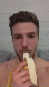 Banana before the gym