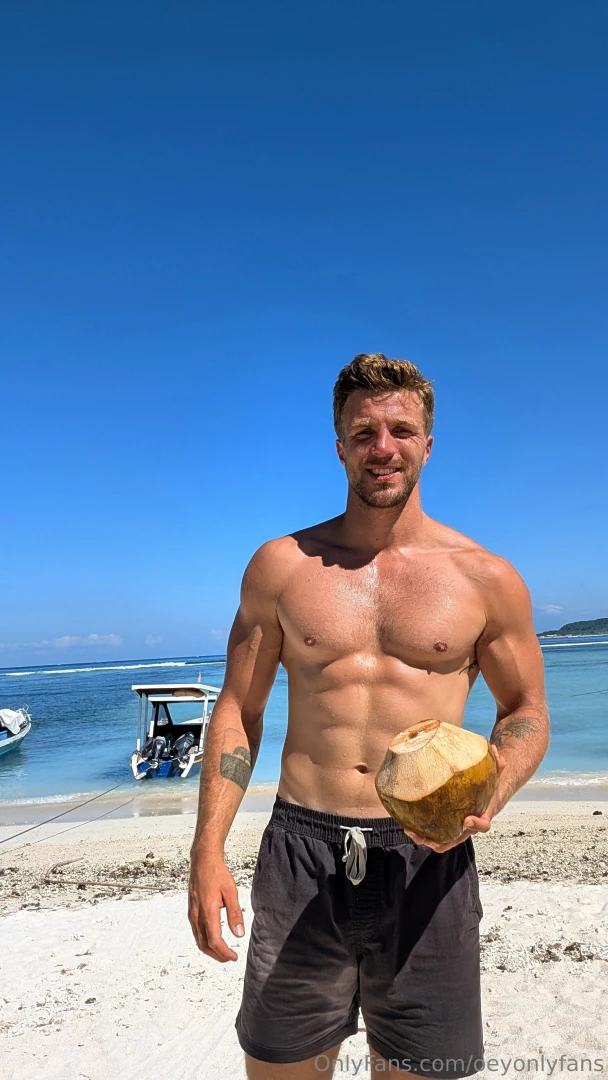 Who wants to taste my sweet coconuts 