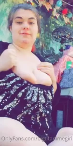 I hope everyone s enjoying this lovely day enjoy the areola tease