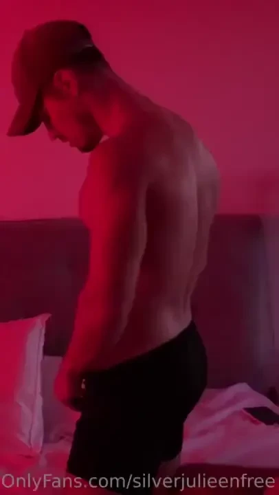 This video is pure fire do you want to see it complete run to my 