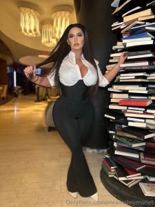 Have you seen my two new sex tapes you definitely should