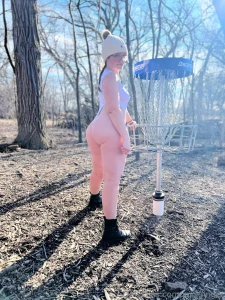Went disc golfing in this outfit recently since the weather got better