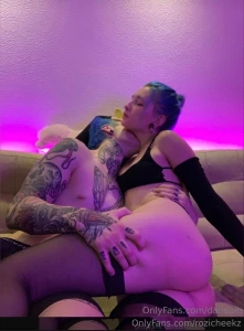 Just look what these dirty siblings do dansum dansum dansum dansum