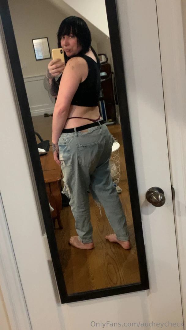 Gn to only the ones who appreciate baggy pants thot daughters 