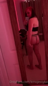 Happy fishnet friday babes