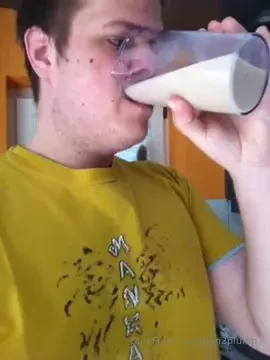 Chugging gainer shake 