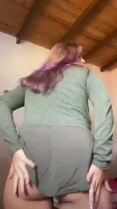 I know it isn t late night yet but how do i look under the light of