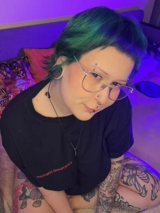 Hey what do you think i saw here i bet you can t guess