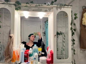 I m in love with this sassy goth eye makeup to be true i usually do my part 2