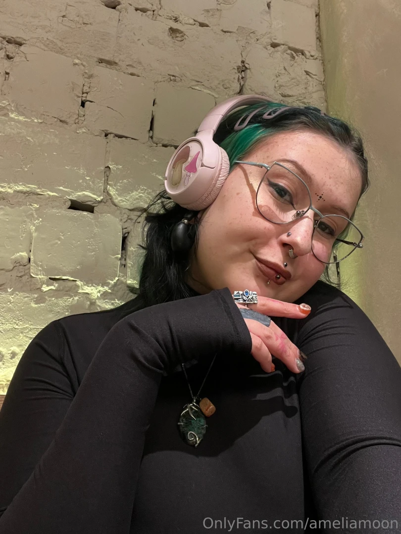 I went on a date with myself tonight at my favorite asian restaurant part 1 