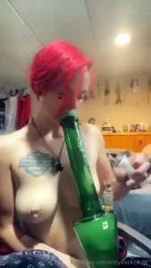 Enjoy a smoke session with me