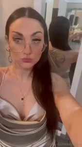 I m in such a hot event and wanting to play with you